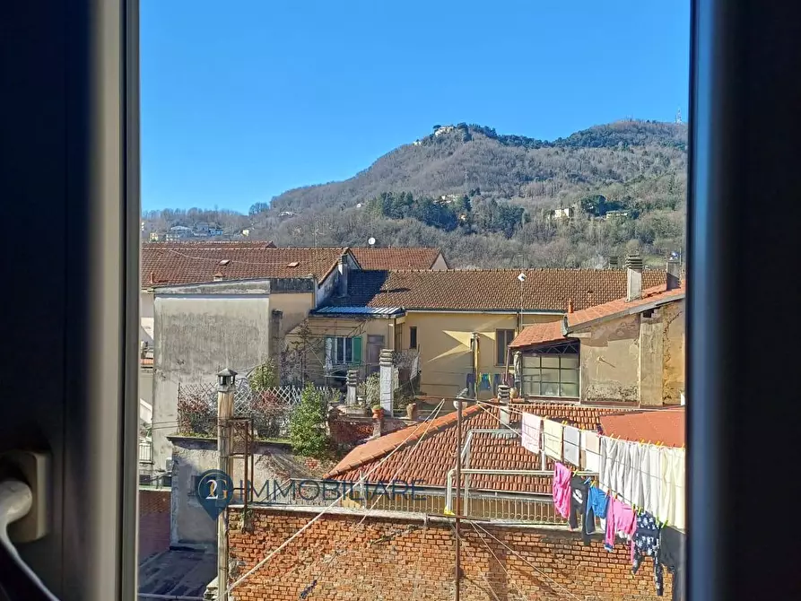 Immagine 12 di Appartamento in vendita  in Piazza della Stazione a Aulla