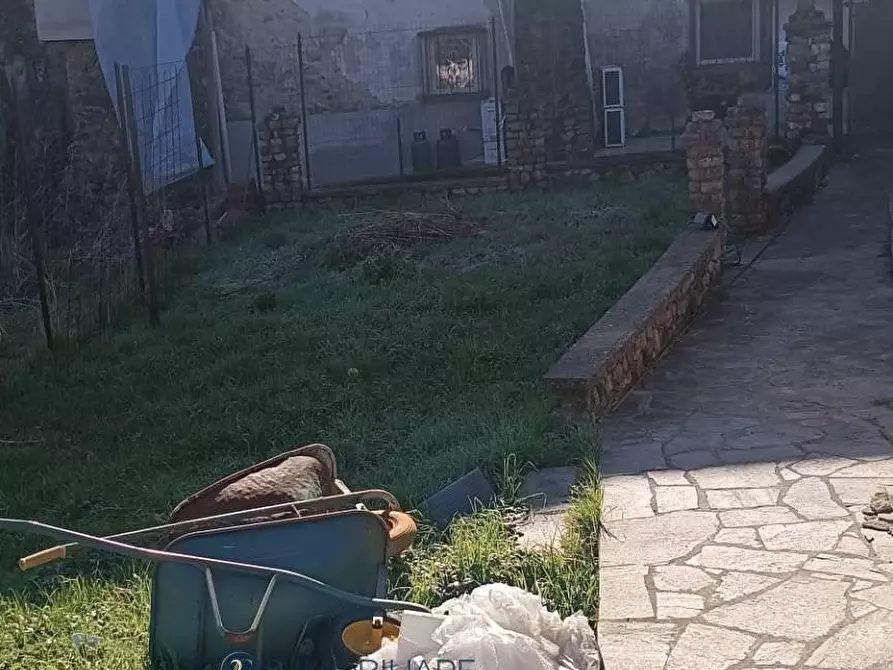 Immagine 21 di Casa indipendente in vendita  in Via Piano a Beverino