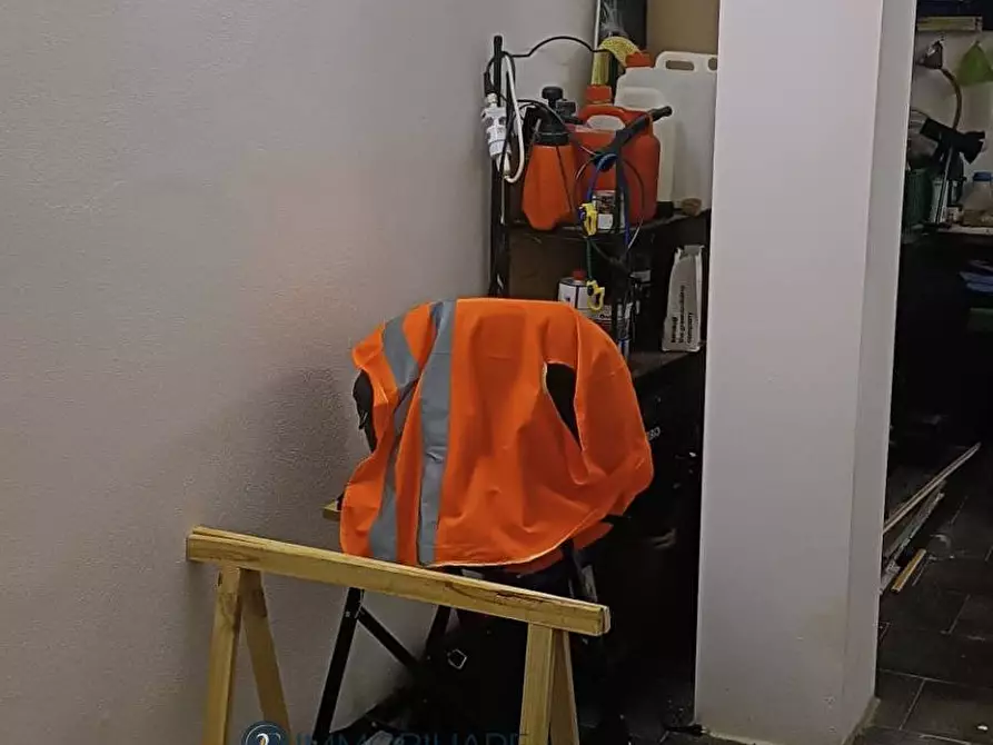 Immagine 26 di Appartamento in vendita  in Via Aldo Moro a Follo