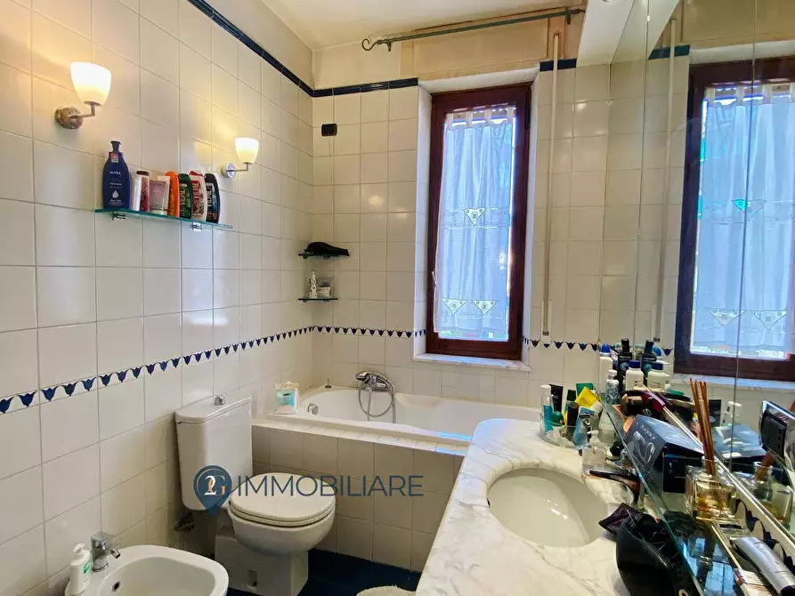 Immagine 11 di Appartamento in vendita  in Via Del Canaletto a La Spezia