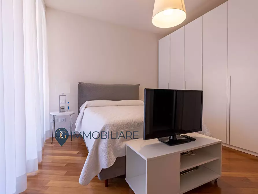 Immagine 10 di Appartamento in vendita  a La Spezia