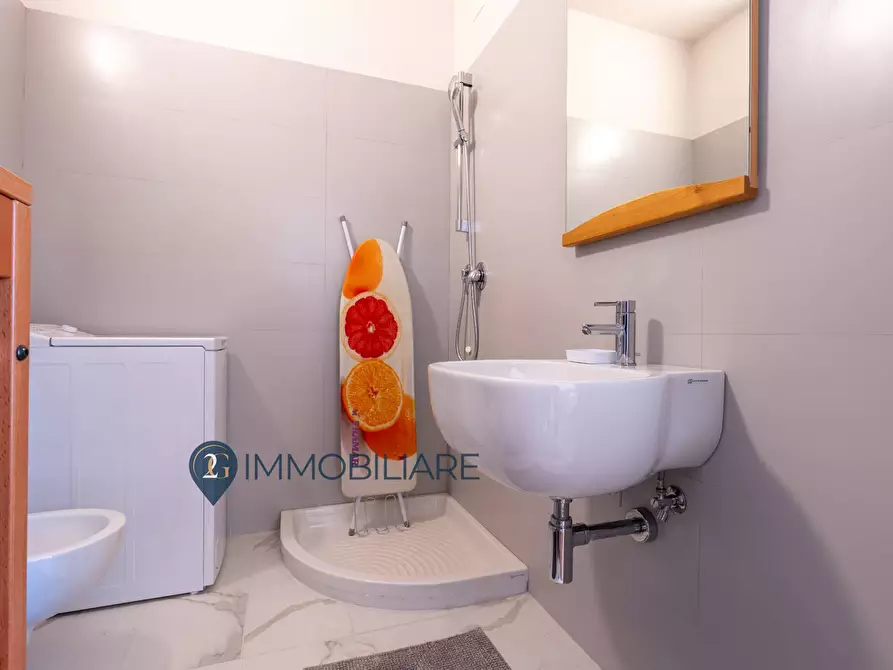 Immagine 15 di Appartamento in vendita  a La Spezia