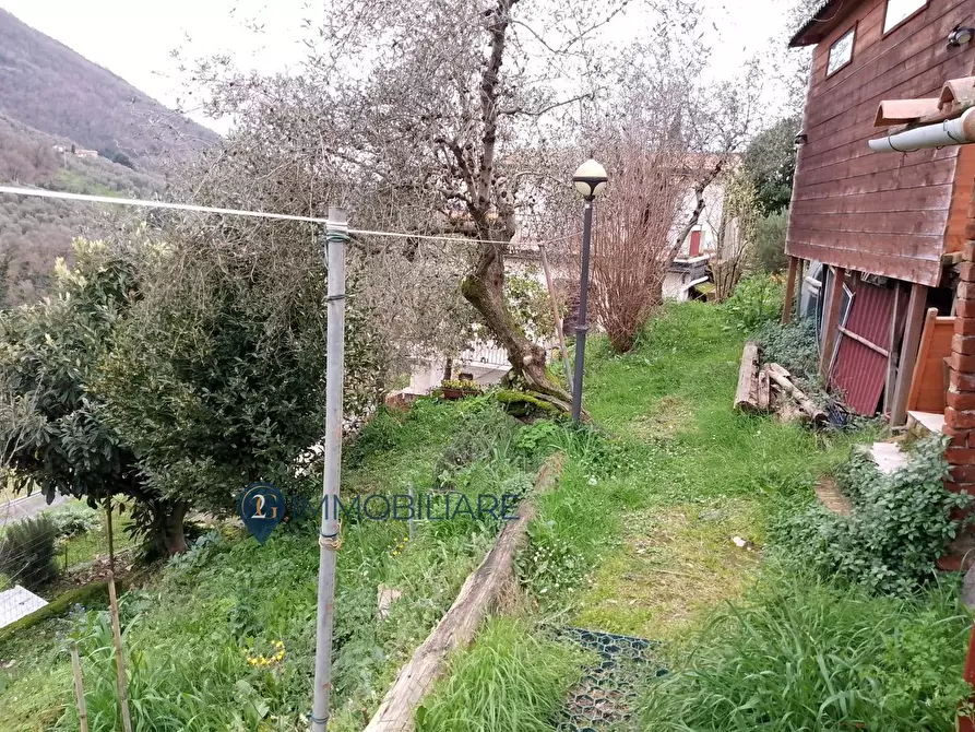 Immagine 6 di Casa semindipendente in vendita  in Via Figliola a Ortonovo