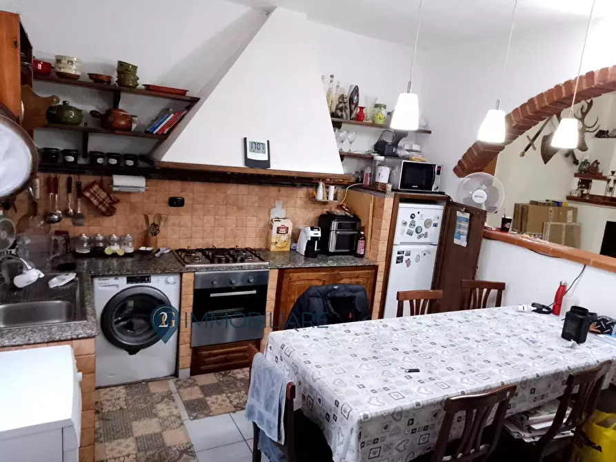 Immagine 15 di Casa semindipendente in vendita  in Via Figliola a Ortonovo