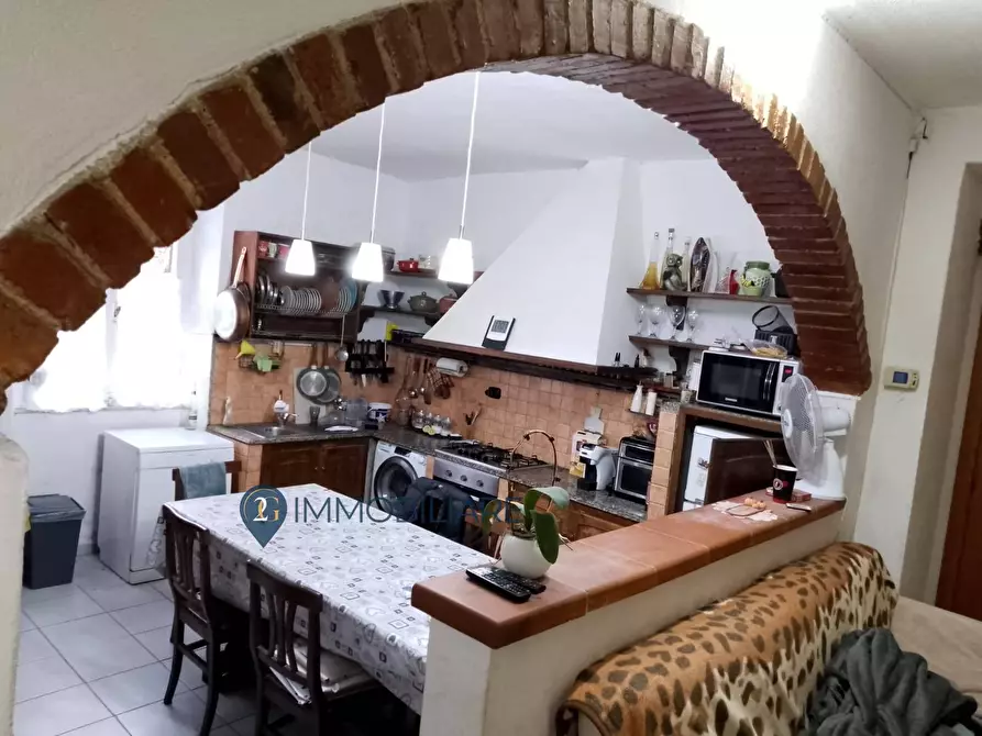 Immagine 16 di Casa semindipendente in vendita  in Via Figliola a Ortonovo