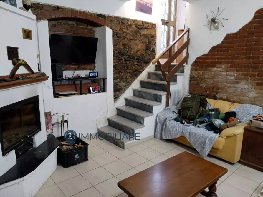 Immagine 20 di Casa semindipendente in vendita  in Via Figliola a Ortonovo