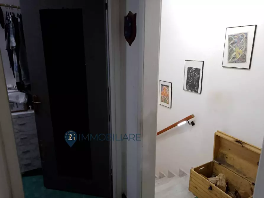 Immagine 25 di Casa semindipendente in vendita  in Via Figliola a Ortonovo