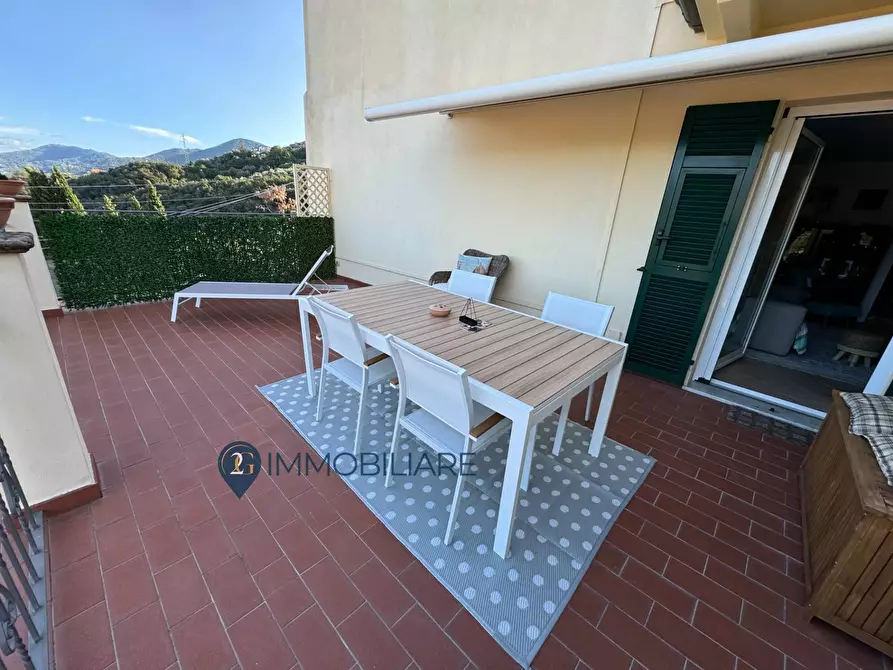 Immagine 9 di Appartamento in vendita  in Via Genova a La Spezia