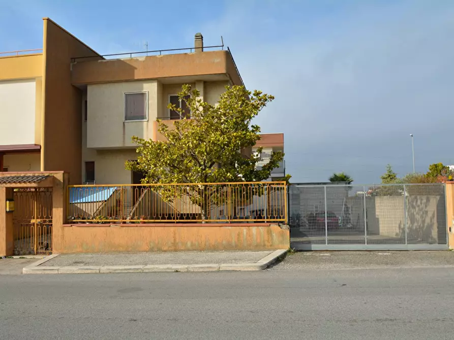 Immagine 1 di Casa indipendente in vendita  in Via Giardinelle a Matera