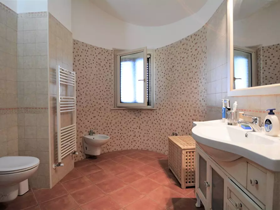 Immagine 29 di Casa bifamiliare in vendita  in Via Francesco Lenge a Montescaglioso