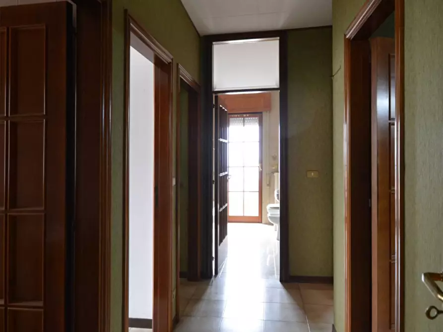 Immagine 8 di Appartamento in vendita  in Via Meridionale a Grassano