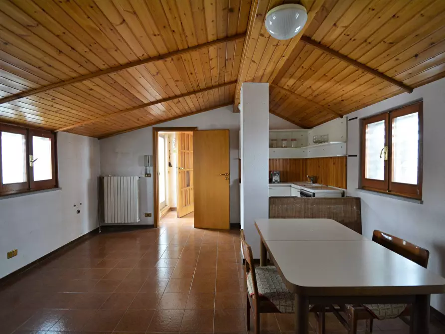 Immagine 20 di Appartamento in vendita  in Via Meridionale a Grassano