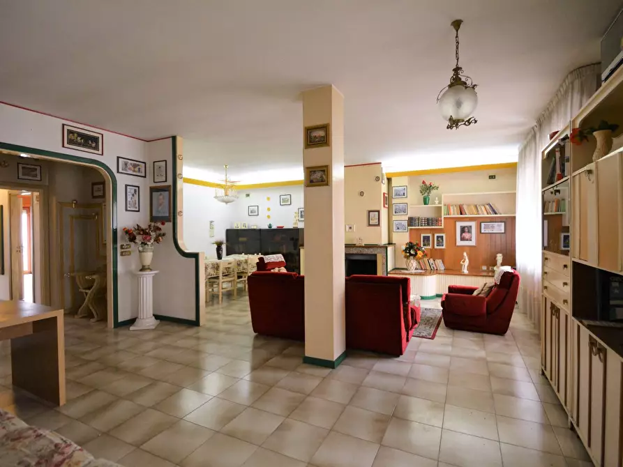 Immagine 5 di Appartamento in vendita  in Via Meridionale a Grassano