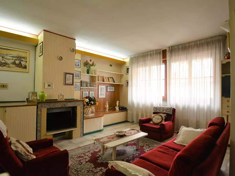 Immagine 3 di Appartamento in vendita  in Via Meridionale a Grassano