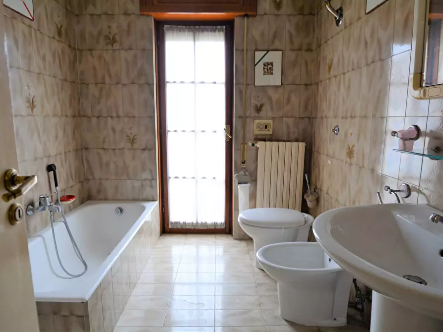 Immagine 14 di Appartamento in vendita  in Via Meridionale a Grassano