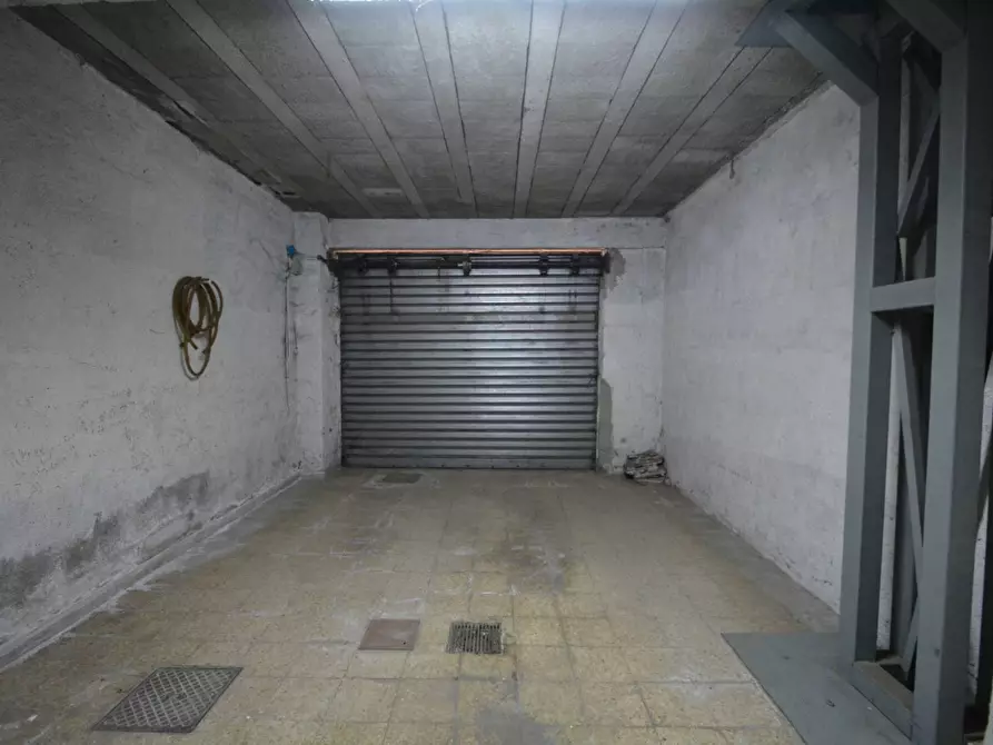 Immagine 22 di Appartamento in vendita  in Via Meridionale a Grassano