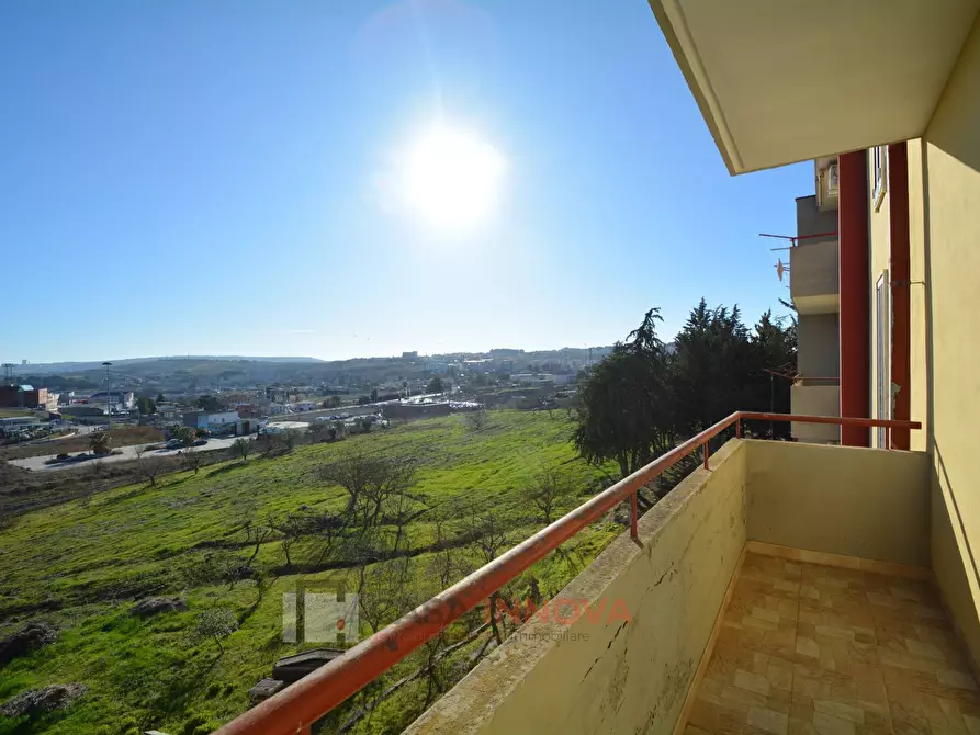 Immagine 24 di Appartamento in vendita  in Via Dei Messapi a Matera