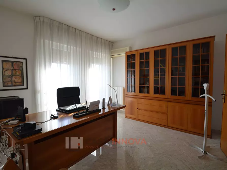 Immagine 19 di Appartamento in vendita  in Via Dei Messapi a Matera