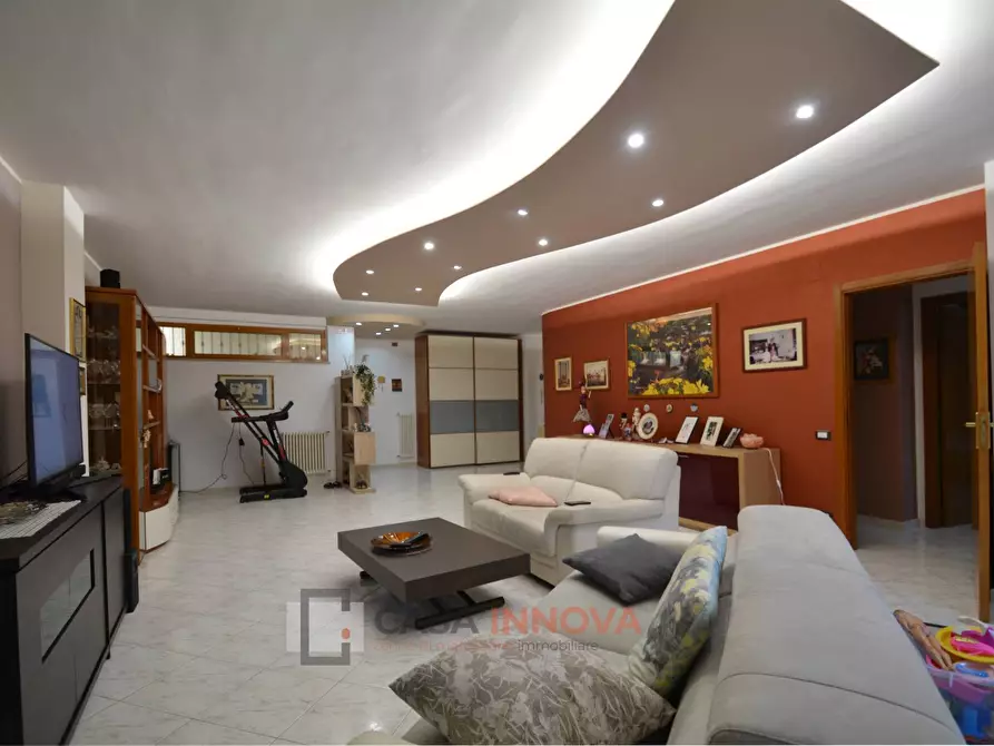 Immagine 9 di Appartamento in vendita  in Via Taranto a Matera