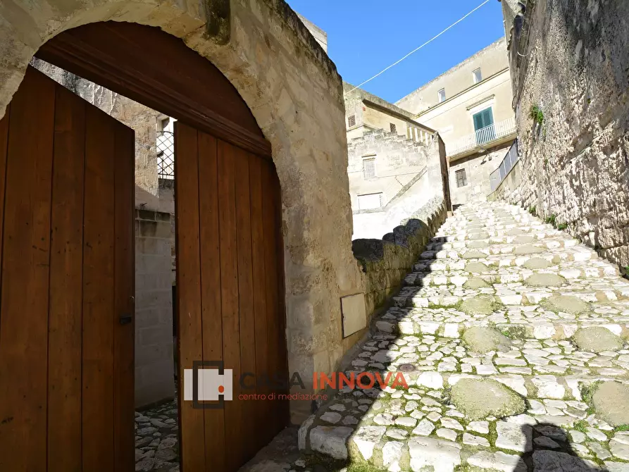 Immagine 4 di Locale commerciale in affitto  in Via Pennino a Matera