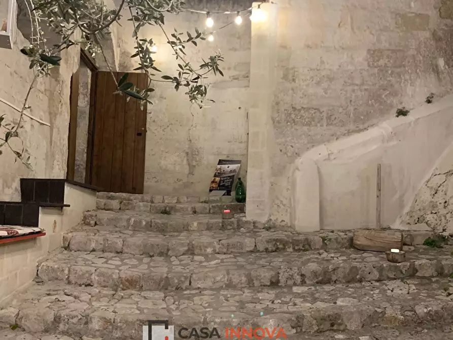 Immagine 27 di Locale commerciale in affitto  in Via Pennino a Matera