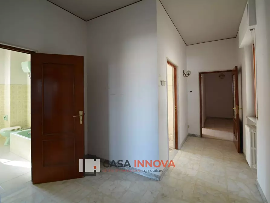 Immagine 7 di Appartamento in vendita  in Via Pasquale Vena a Matera