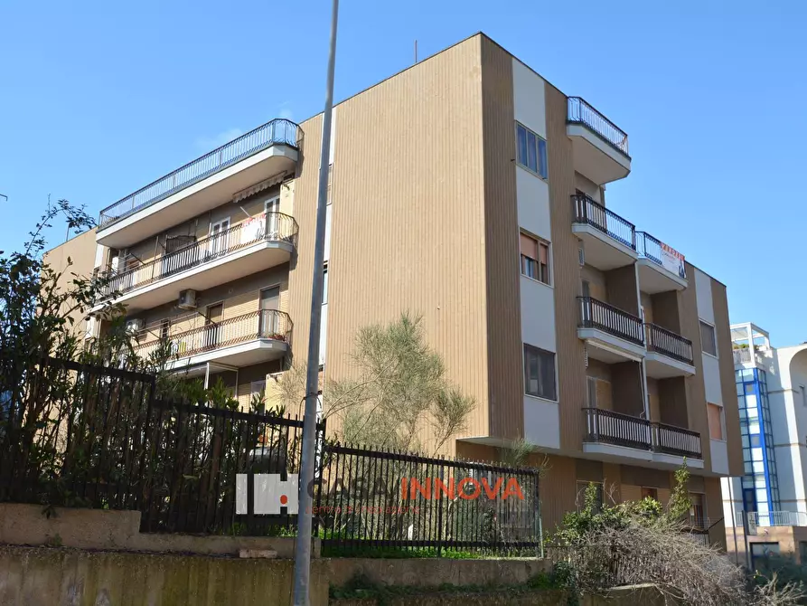 Immagine 3 di Appartamento in vendita  in Via Pasquale Vena a Matera