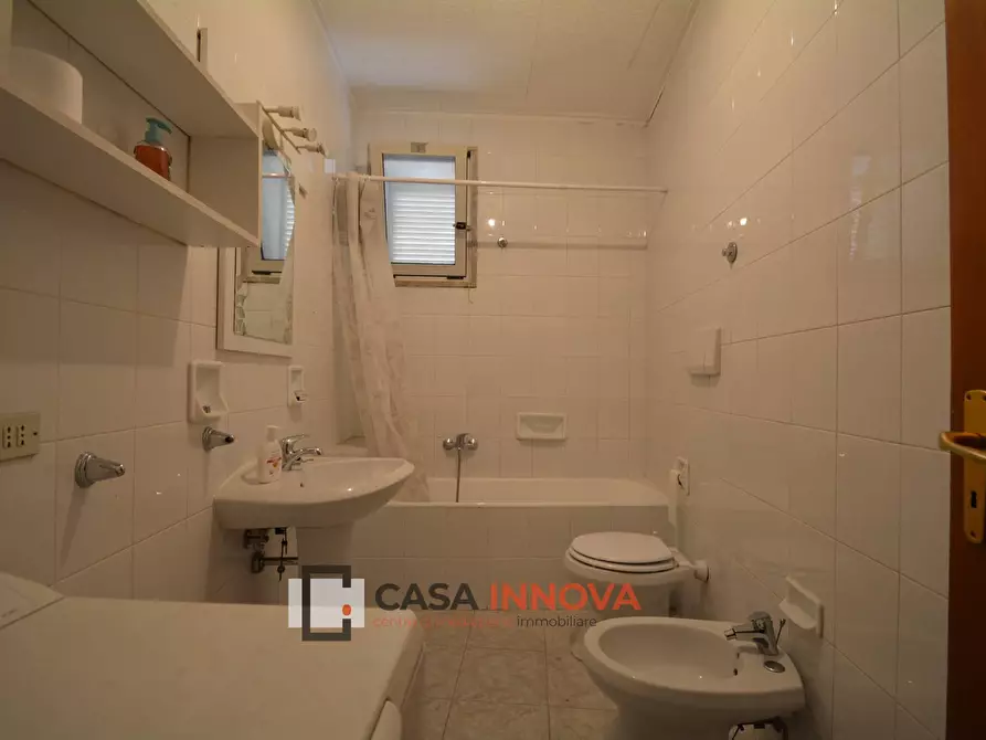 Immagine 11 di Appartamento in vendita  in Via Quaranta a Miglionico