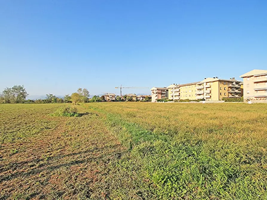Immagine 1 di Terreno residenziale in vendita  a Zanica