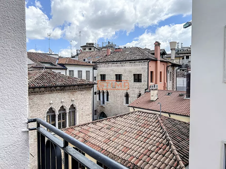 Immagine 9 di Appartamento in vendita  a Treviso