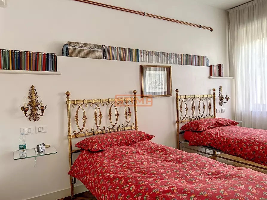 Immagine 17 di Appartamento in vendita  a Treviso