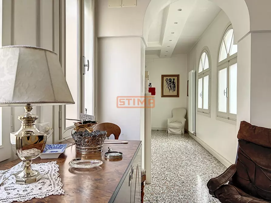 Immagine 2 di Appartamento in vendita  a Treviso