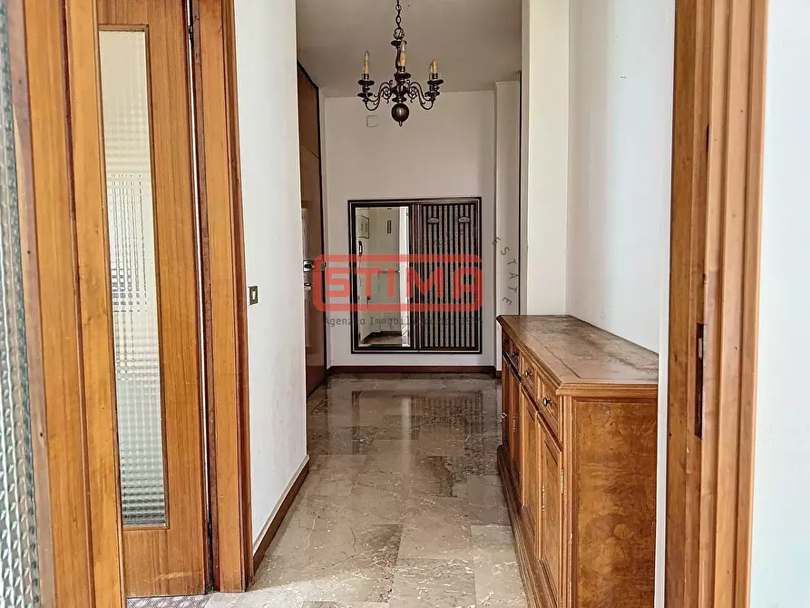 Immagine 11 di Appartamento in vendita  a Treviso