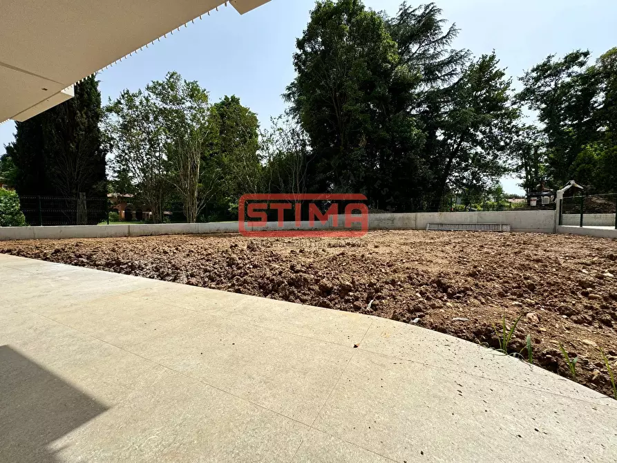 Immagine 15 di Appartamento in vendita  a Treviso