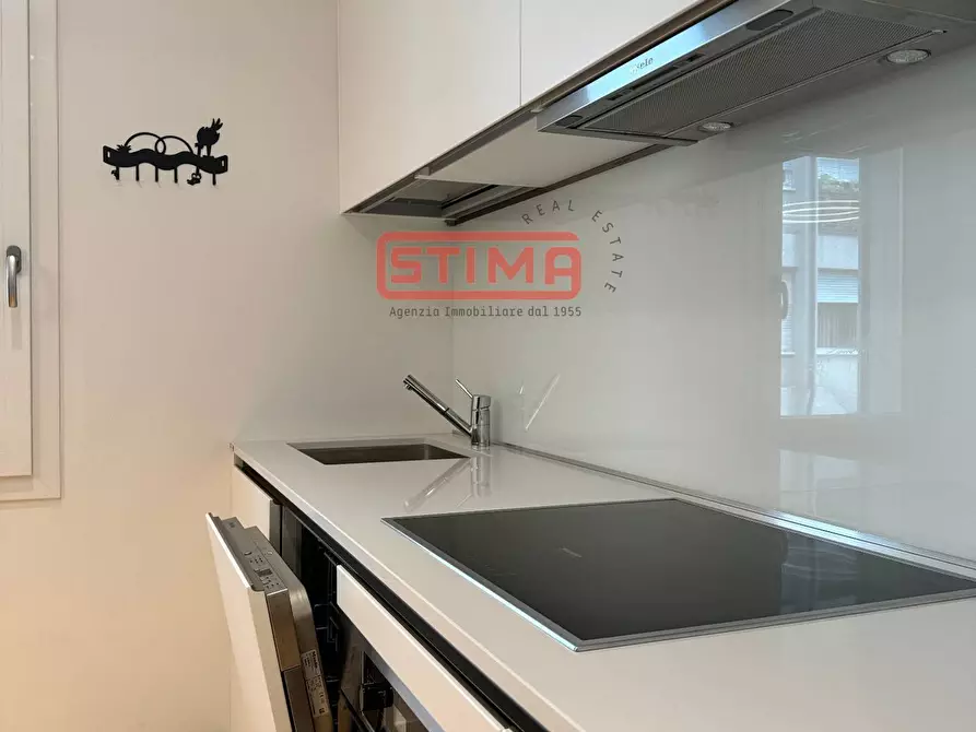 Immagine 5 di Appartamento in vendita  a Treviso