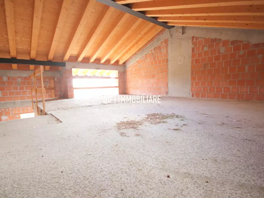 Immagine 16 di Villetta a schiera in vendita  in Via Marcon a Montebelluna