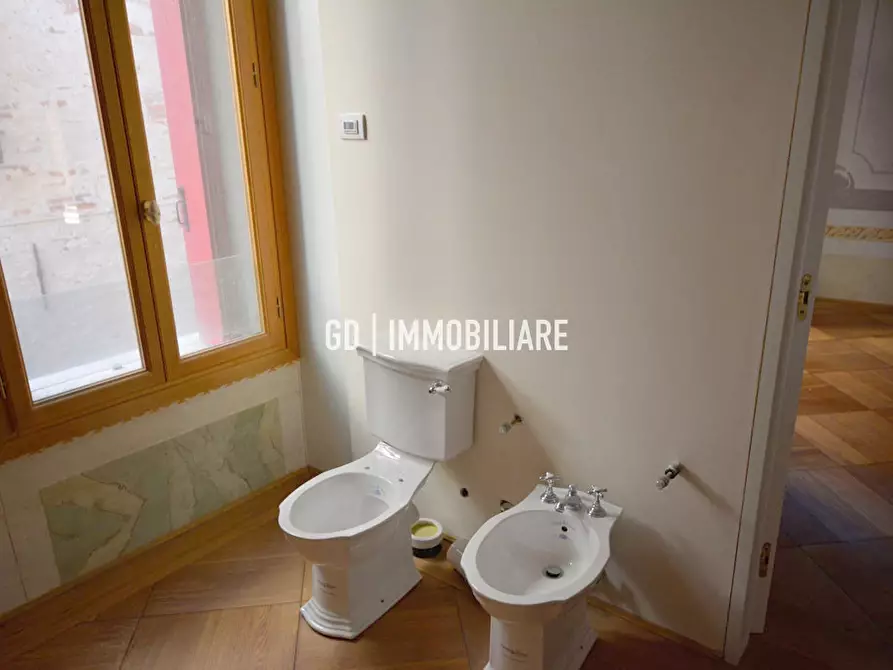 Immagine 13 di Appartamento in vendita  in VIA FORESTUZZO a Asolo