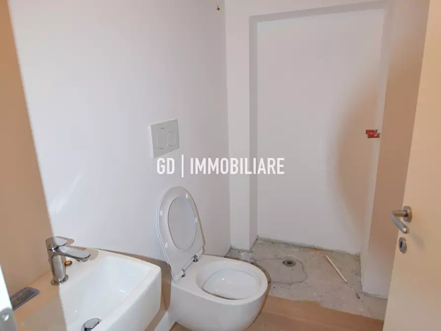 Immagine 11 di Appartamento in vendita  in VIA FORESTUZZO a Asolo