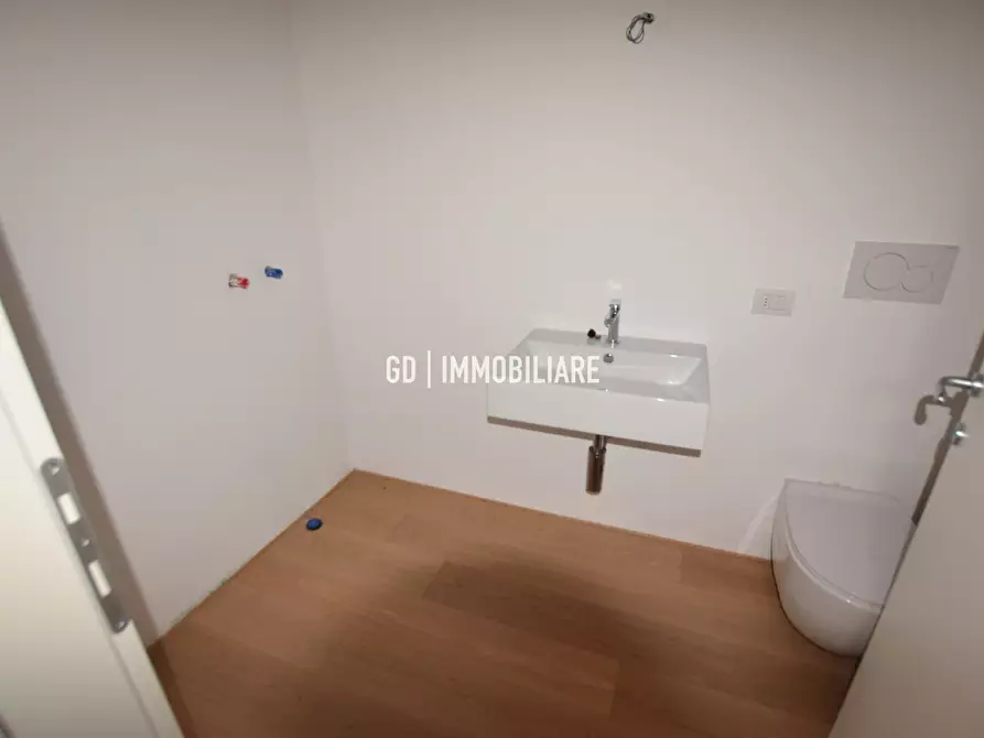 Immagine 17 di Appartamento in vendita  in VIA FORESTUZZO a Asolo