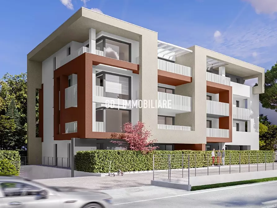 Immagine 2 di Appartamento in vendita  in Corso Mazzini a Montebelluna