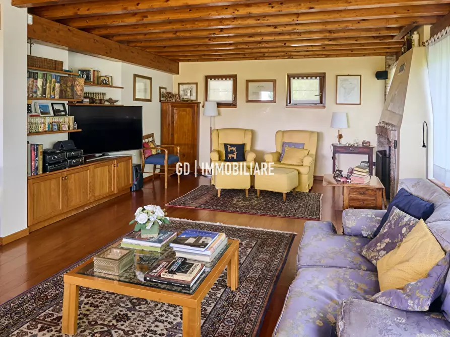 Immagine 26 di Villa in vendita  in VIA 18 GIUGNO a Montebelluna