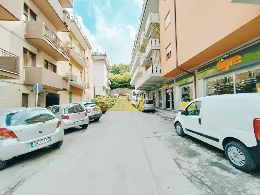 Immagine 10 di Appartamento in vendita  in Via Giovanni De Benedictis a Teramo