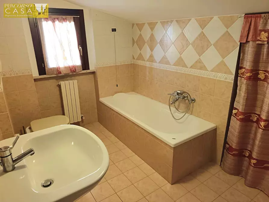 Immagine 12 di Multiproprietà in vendita  in Strada Statale 81 a Teramo