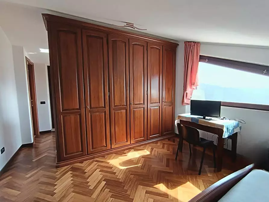 Immagine 8 di Multiproprietà in vendita  in Strada Statale 81 a Teramo