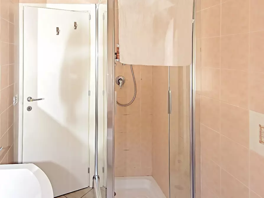 Immagine 14 di Appartamento in vendita  in Via Maroncelli a Grosseto