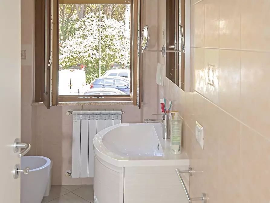 Immagine 15 di Appartamento in vendita  in Via Maroncelli a Grosseto