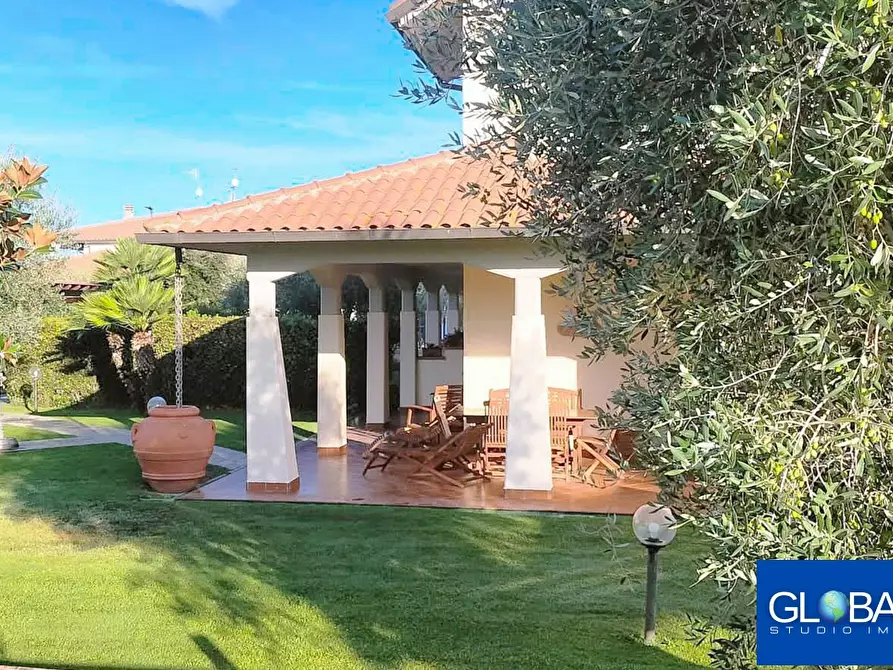 Immagine 15 di Villa in vendita  in Via Circonvallazione a Grosseto