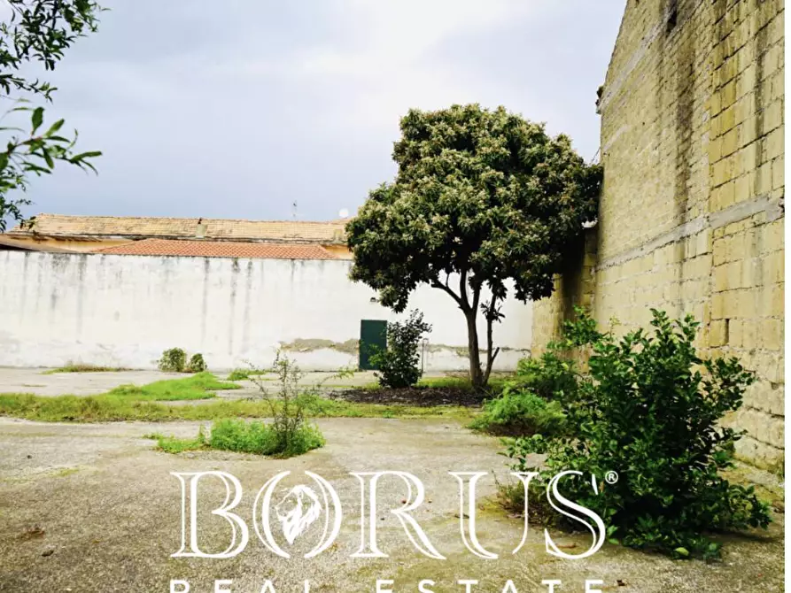 Immagine 5 di Locale commerciale in affitto  in Corso Umberto I a San Cipriano D'aversa