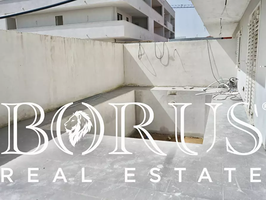 Immagine 4 di Villa in vendita  in Via del Gelso a Lusciano