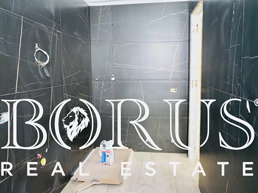 Immagine 11 di Villa in vendita  in Via del Gelso a Lusciano